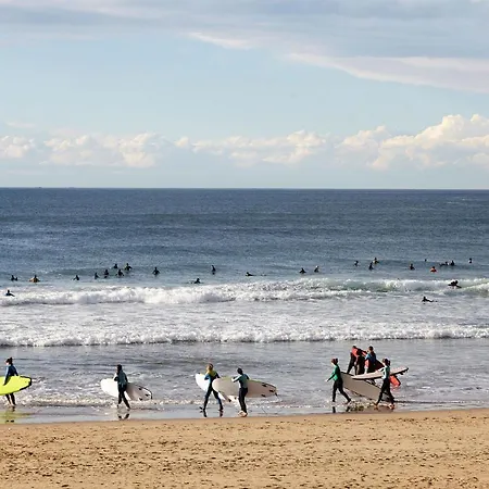 Always Easy I Zurriola